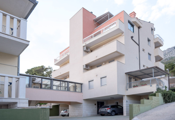 Putnik Appartments